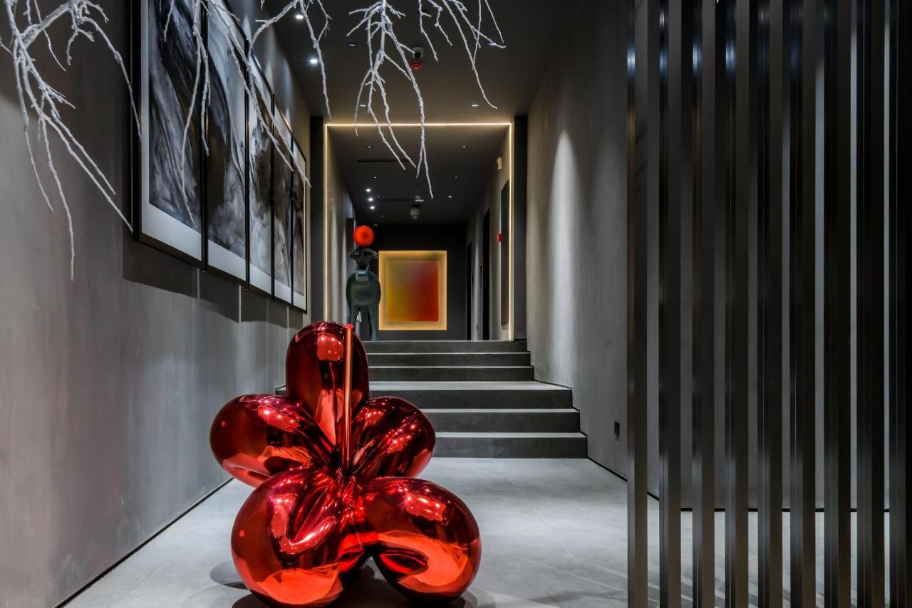 Hesu Designer Hotel & Suites -Near Xi'An Drum Tower And Yongning Gate -Free Laundry Luggage Storage -Kitty Cafe With Freshly Ground Coffee -24H Front Desk -English Service -Exclusive Subsidies For Dumpling Banquet & Show Εξωτερικό φωτογραφία