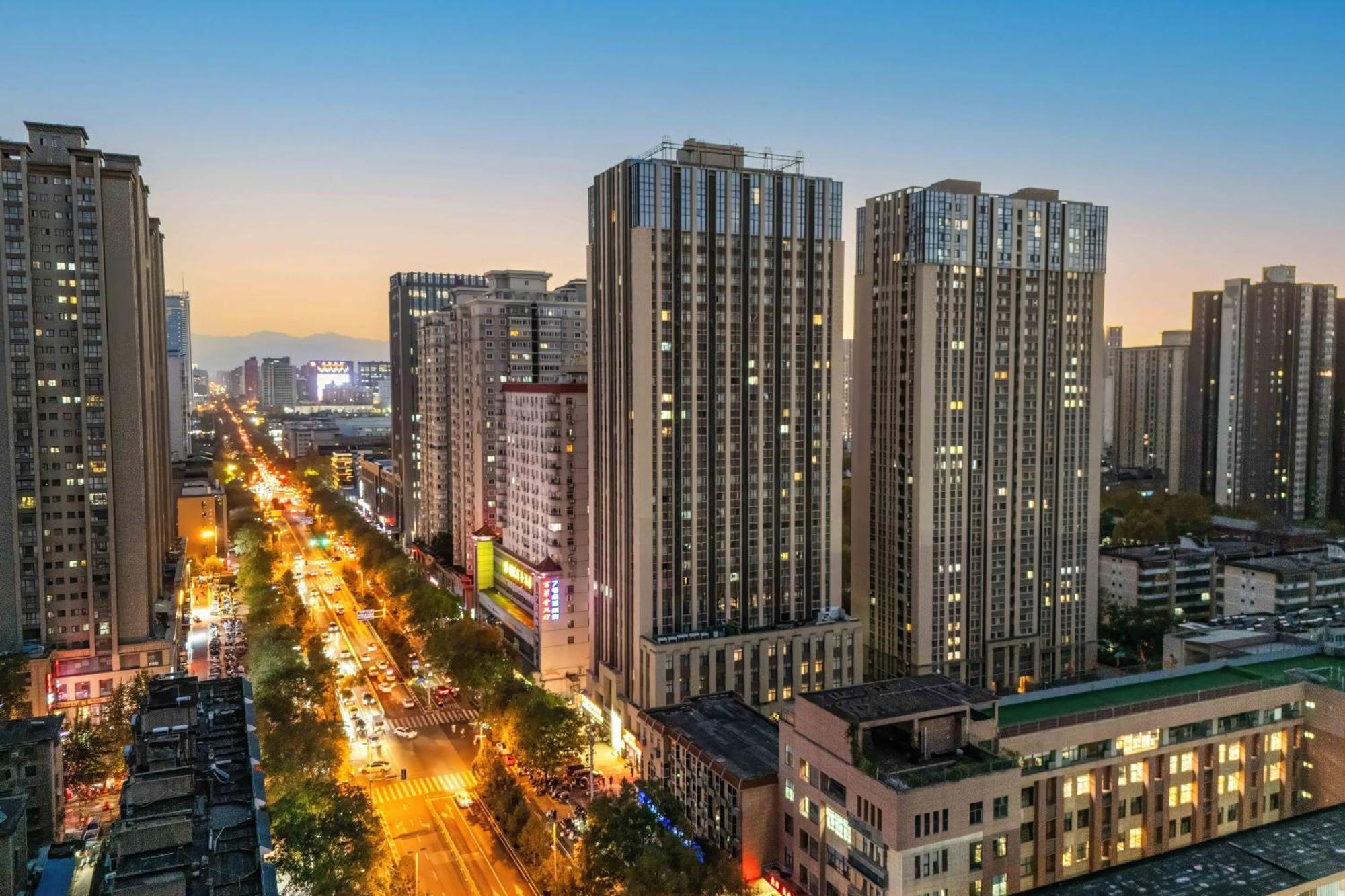 Hesu Designer Hotel & Suites -Near Xi'An Drum Tower And Yongning Gate -Free Laundry Luggage Storage -Kitty Cafe With Freshly Ground Coffee -24H Front Desk -English Service Εξωτερικό φωτογραφία