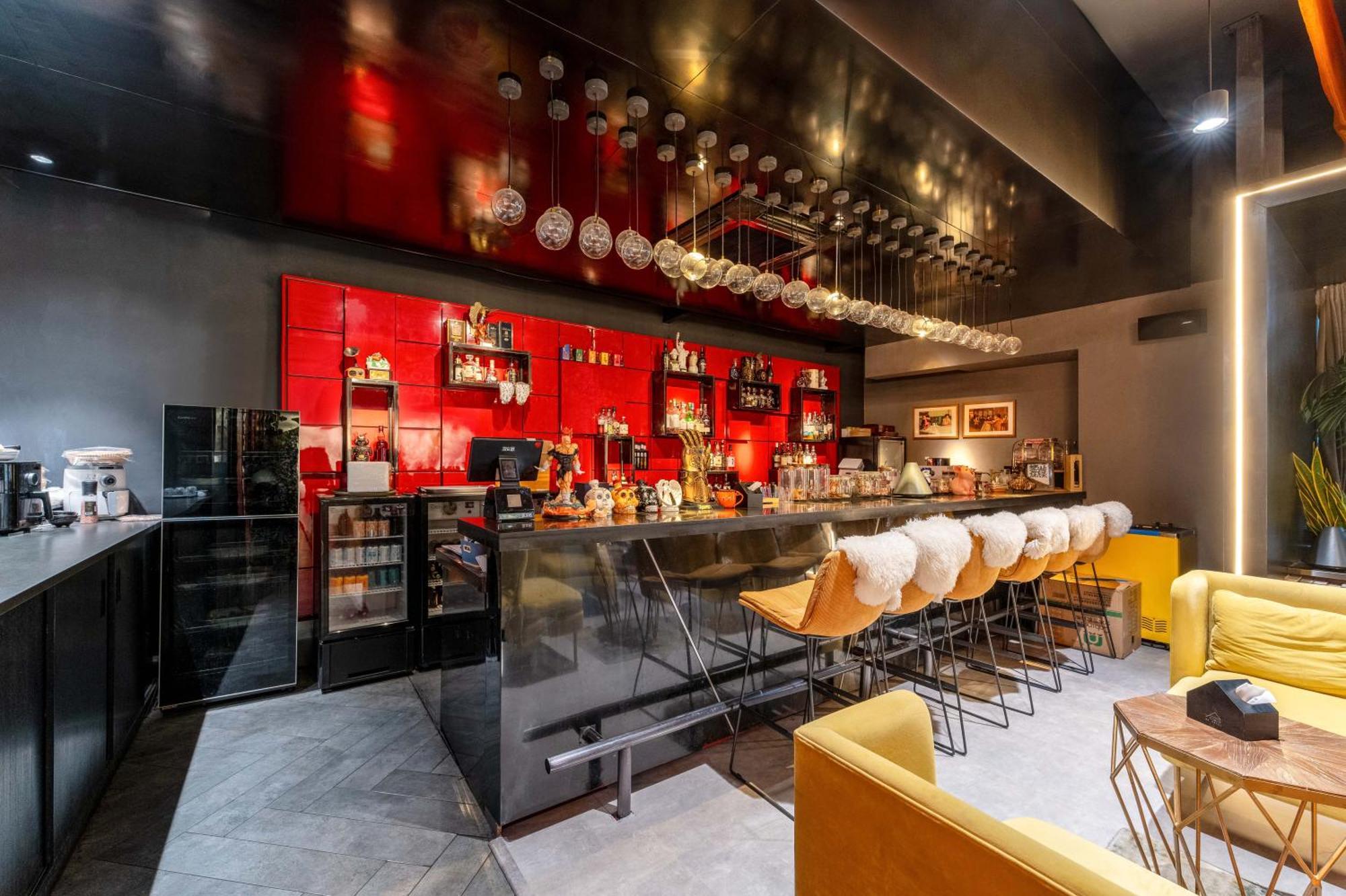 Hesu Designer Hotel & Suites -Near Xi'An Drum Tower And Yongning Gate -Free Laundry Luggage Storage -Kitty Cafe With Freshly Ground Coffee -24H Front Desk -English Service Εξωτερικό φωτογραφία