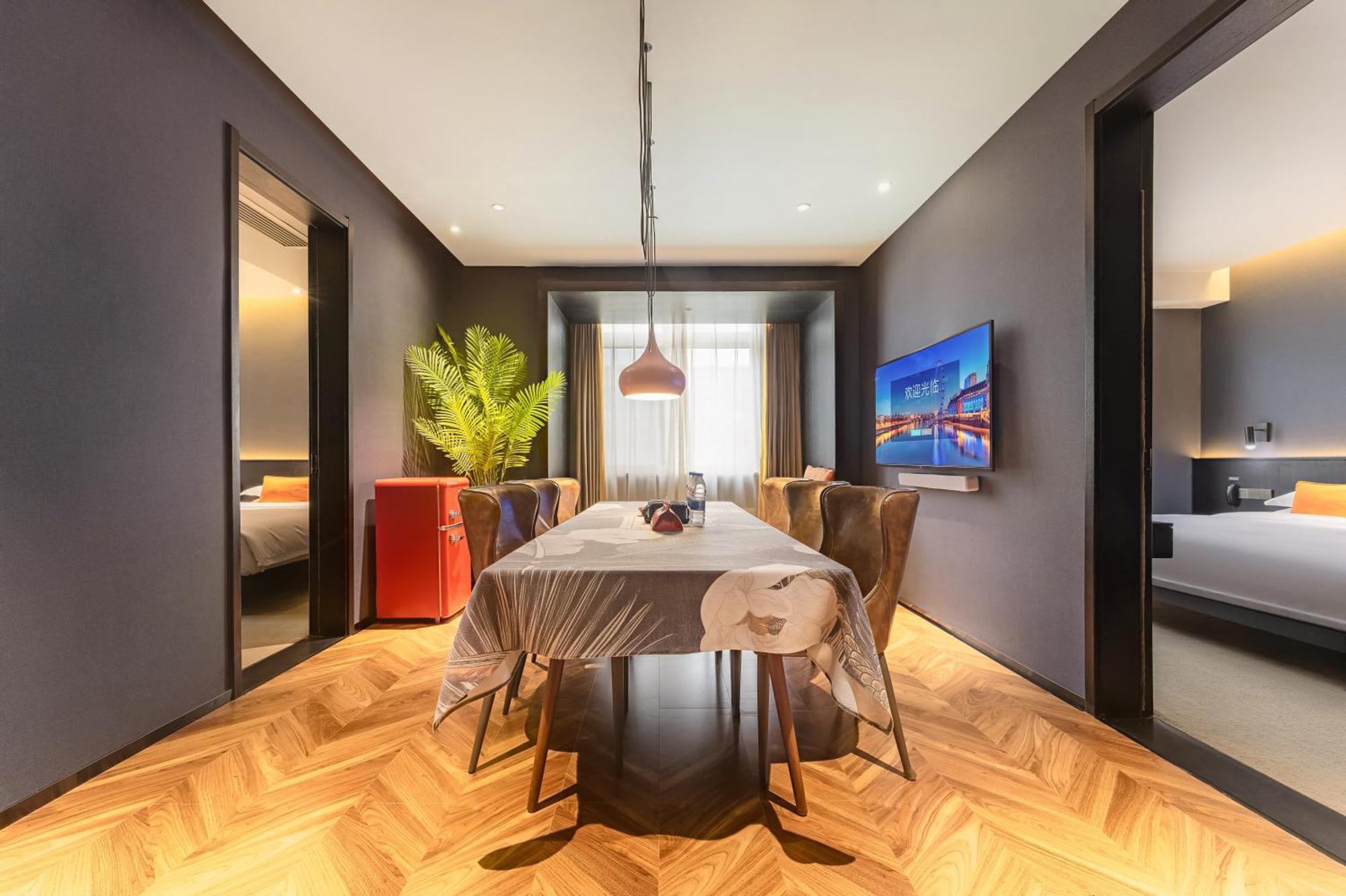 Hesu Designer Hotel & Suites -Near Xi'An Drum Tower And Yongning Gate -Free Laundry Luggage Storage -Kitty Cafe With Freshly Ground Coffee -24H Front Desk -English Service Εξωτερικό φωτογραφία