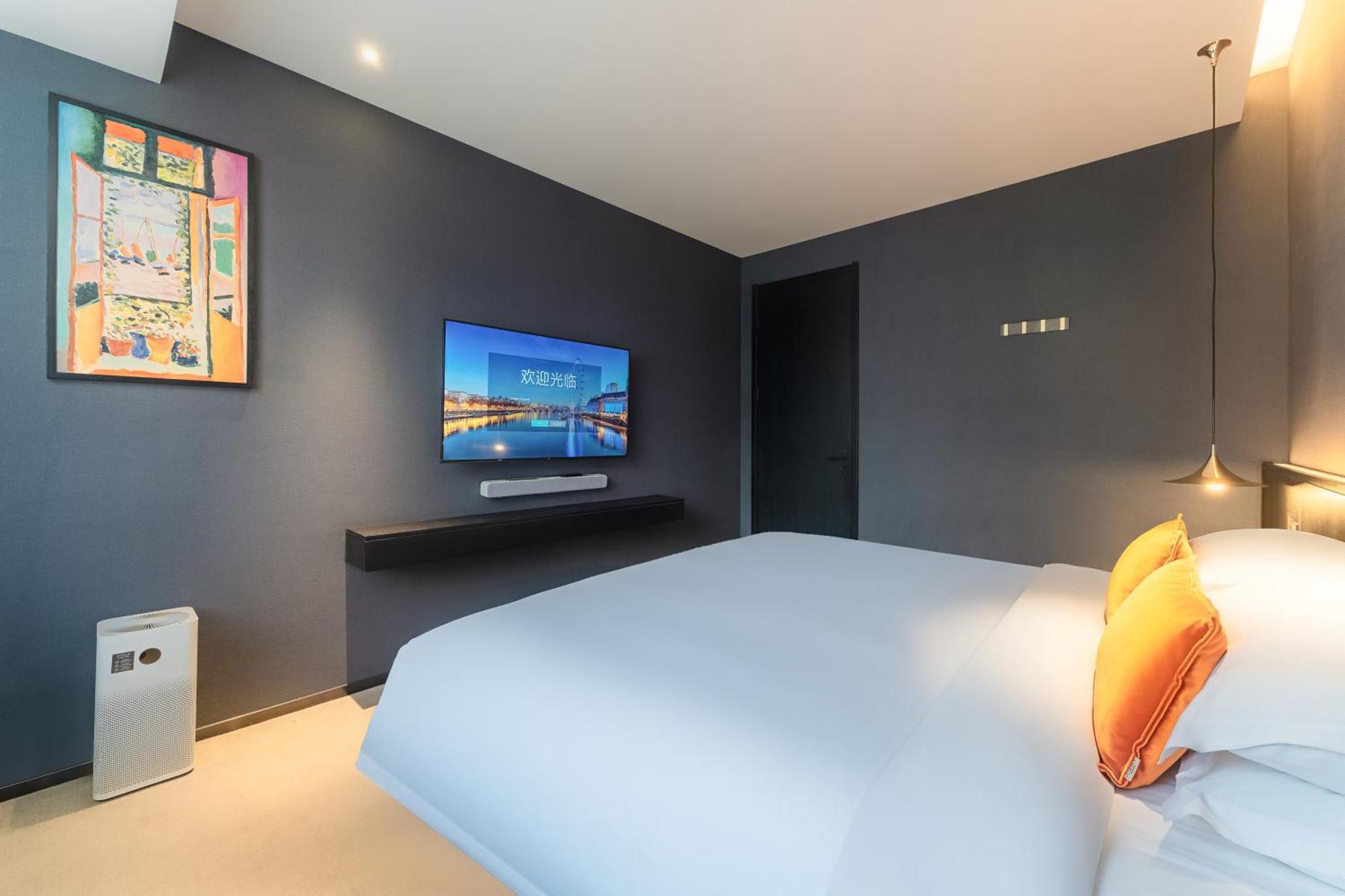 Hesu Designer Hotel & Suites -Near Xi'An Drum Tower And Yongning Gate -Free Laundry Luggage Storage -Kitty Cafe With Freshly Ground Coffee -24H Front Desk -English Service -Exclusive Subsidies For Dumpling Banquet & Show Εξωτερικό φωτογραφία