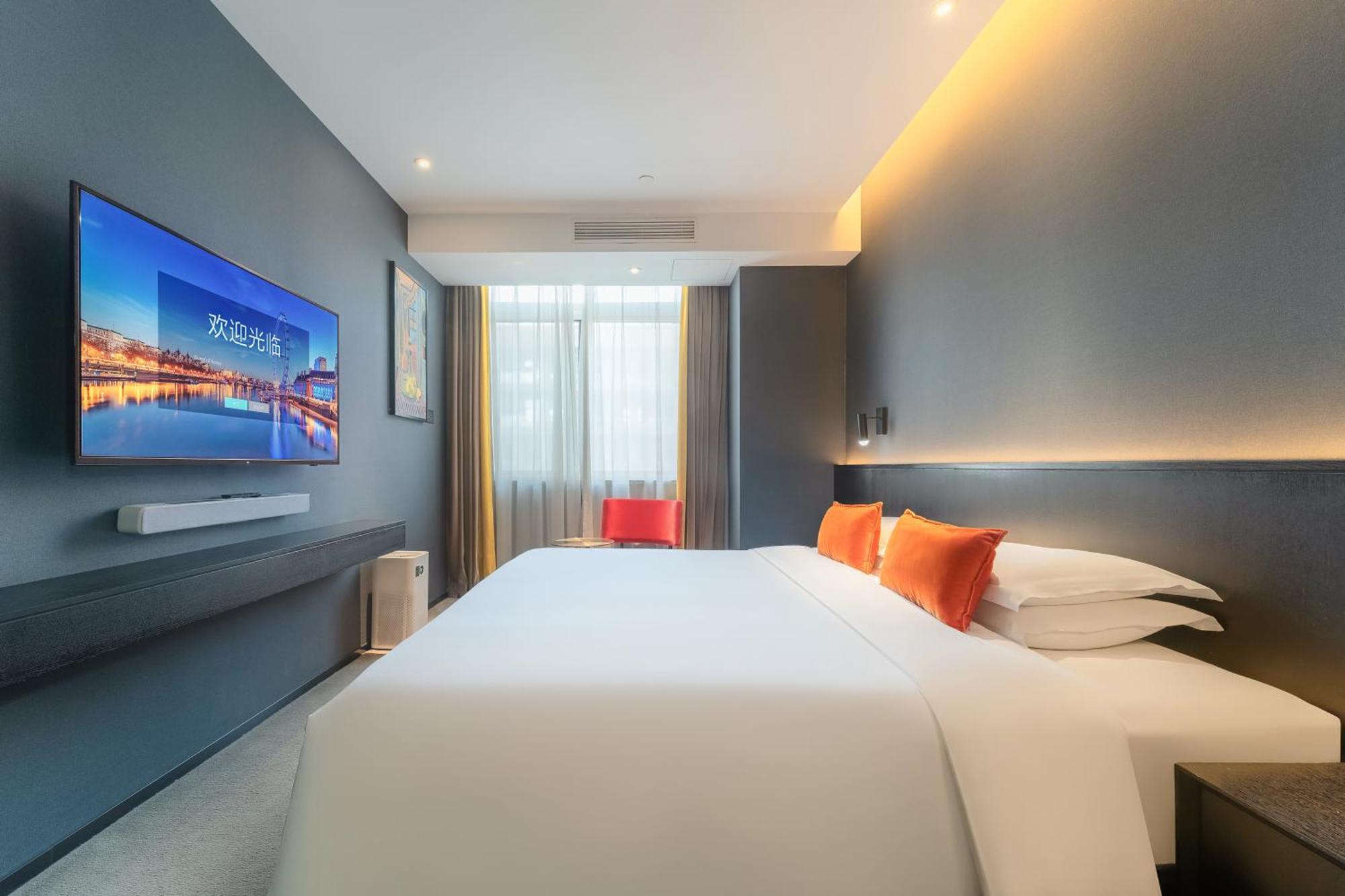 Hesu Designer Hotel & Suites -Near Xi'An Drum Tower And Yongning Gate -Free Laundry Luggage Storage -Kitty Cafe With Freshly Ground Coffee -24H Front Desk -English Service -Exclusive Subsidies For Dumpling Banquet & Show Εξωτερικό φωτογραφία