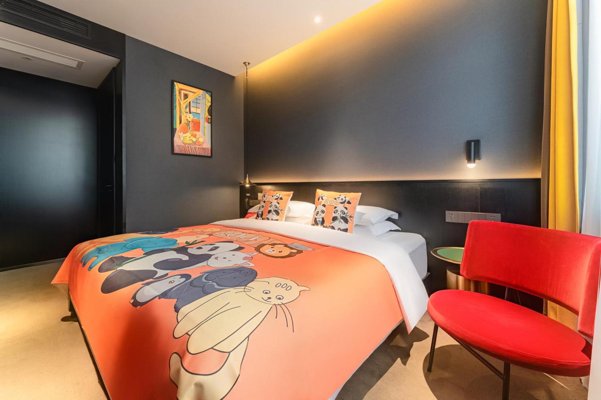 Hesu Designer Hotel & Suites -Near Xi'An Drum Tower And Yongning Gate -Free Laundry Luggage Storage -Kitty Cafe With Freshly Ground Coffee -24H Front Desk -English Service Εξωτερικό φωτογραφία