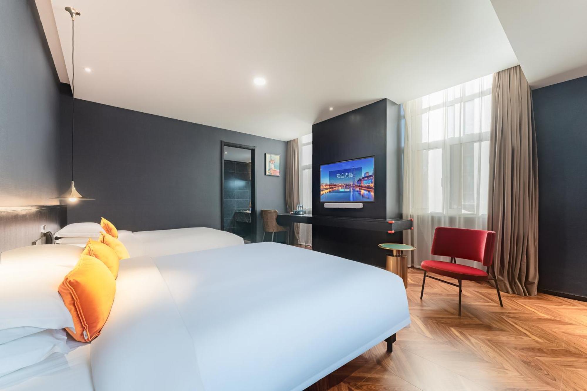 Hesu Designer Hotel & Suites -Near Xi'An Drum Tower And Yongning Gate -Free Laundry Luggage Storage -Kitty Cafe With Freshly Ground Coffee -24H Front Desk -English Service Εξωτερικό φωτογραφία